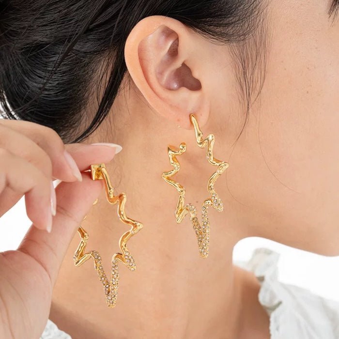 Luxurious Starfish Oversized Hoop Earrings