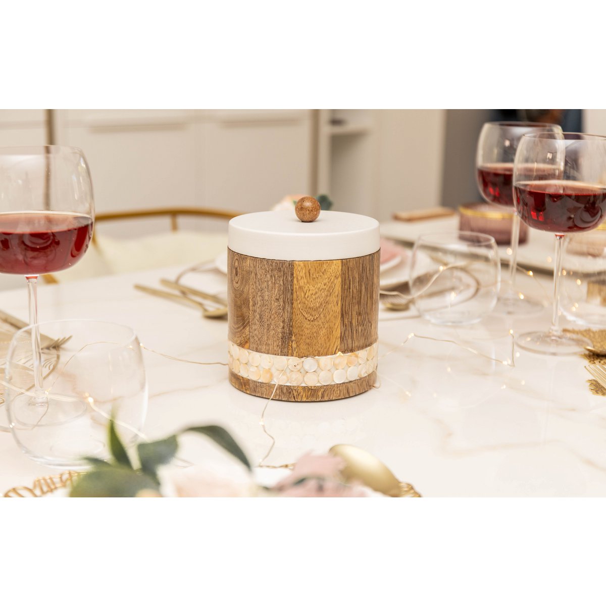 Wooden decorative box with white lid 13x13x12.5cm