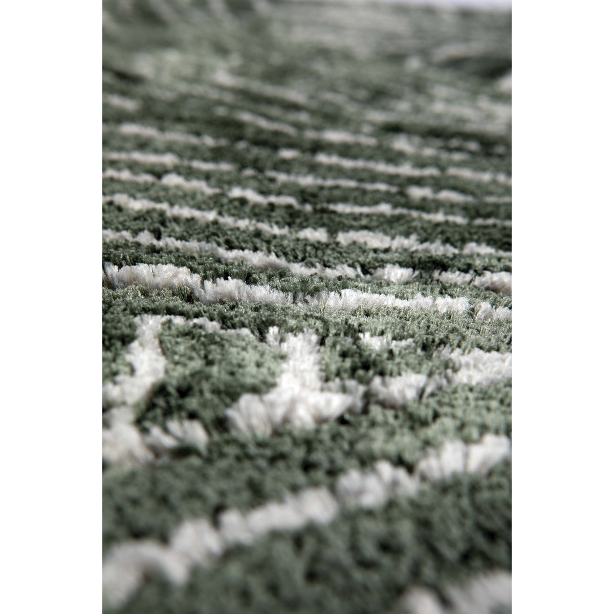Paulin Thym 160 x 230 x 2 recycled carpet
