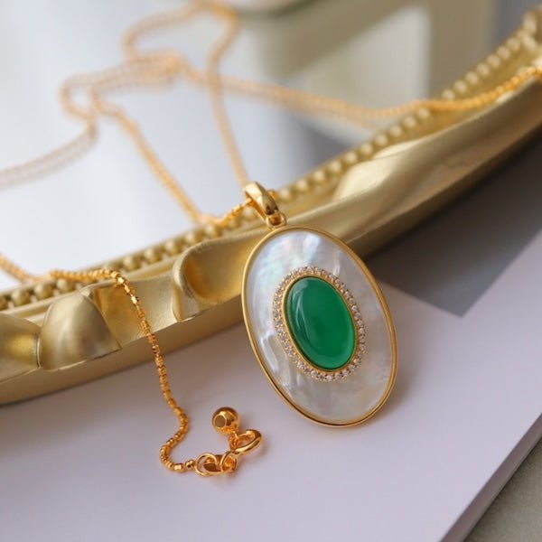 Royal Green Onyx MOP Oval Pendant Necklace