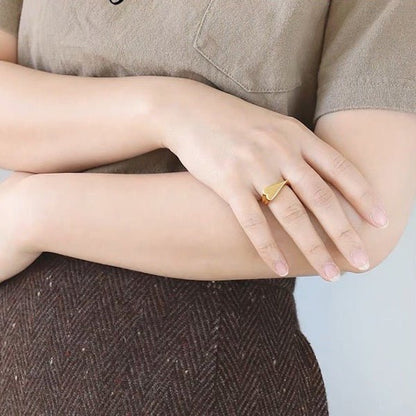 Heart-Shaped Slim Ring-Gold plated