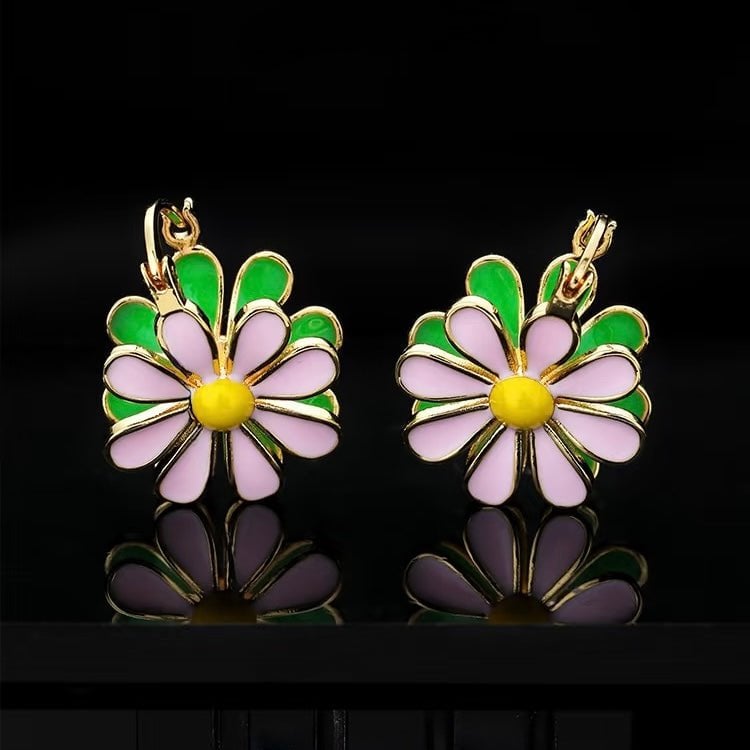 Twin Daisy Bloom Earrings