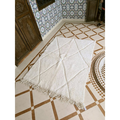 Berber rug Beni Ouarain pure wool 105 x 205 cm