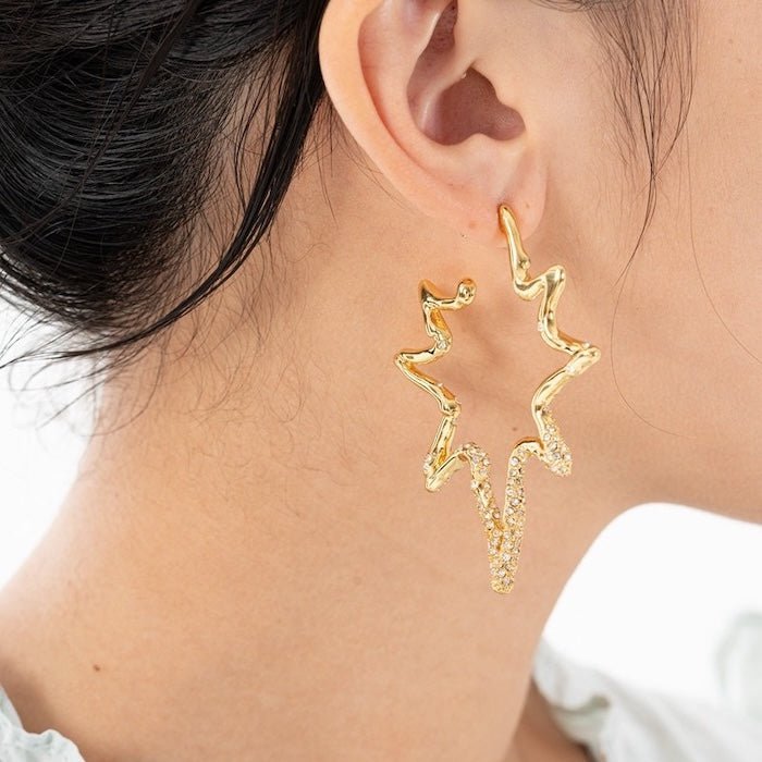 Luxurious Starfish Oversized Hoop Earrings