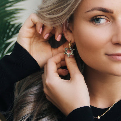 Stainless steel hoop with crystal star - black/gold