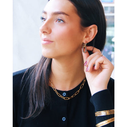 Oval crystal pendant earring - black