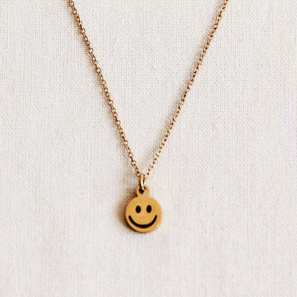 Stainless steel fine chain with smiley - gold