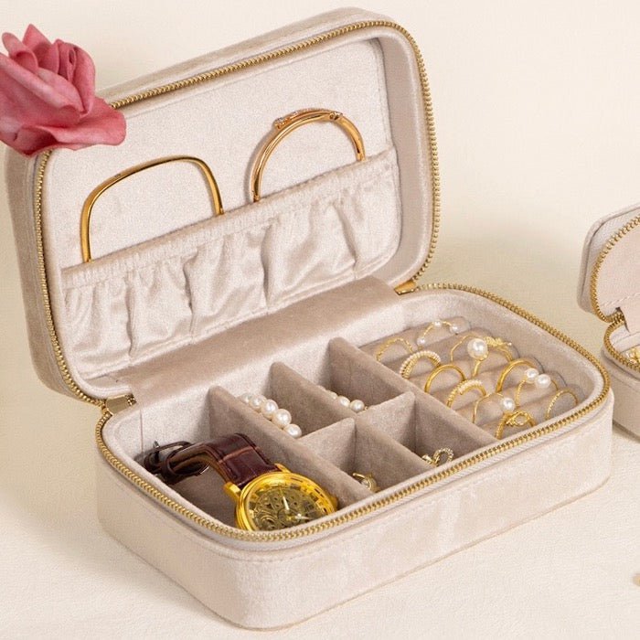 Duel Velvet jewelry box-Milky beige