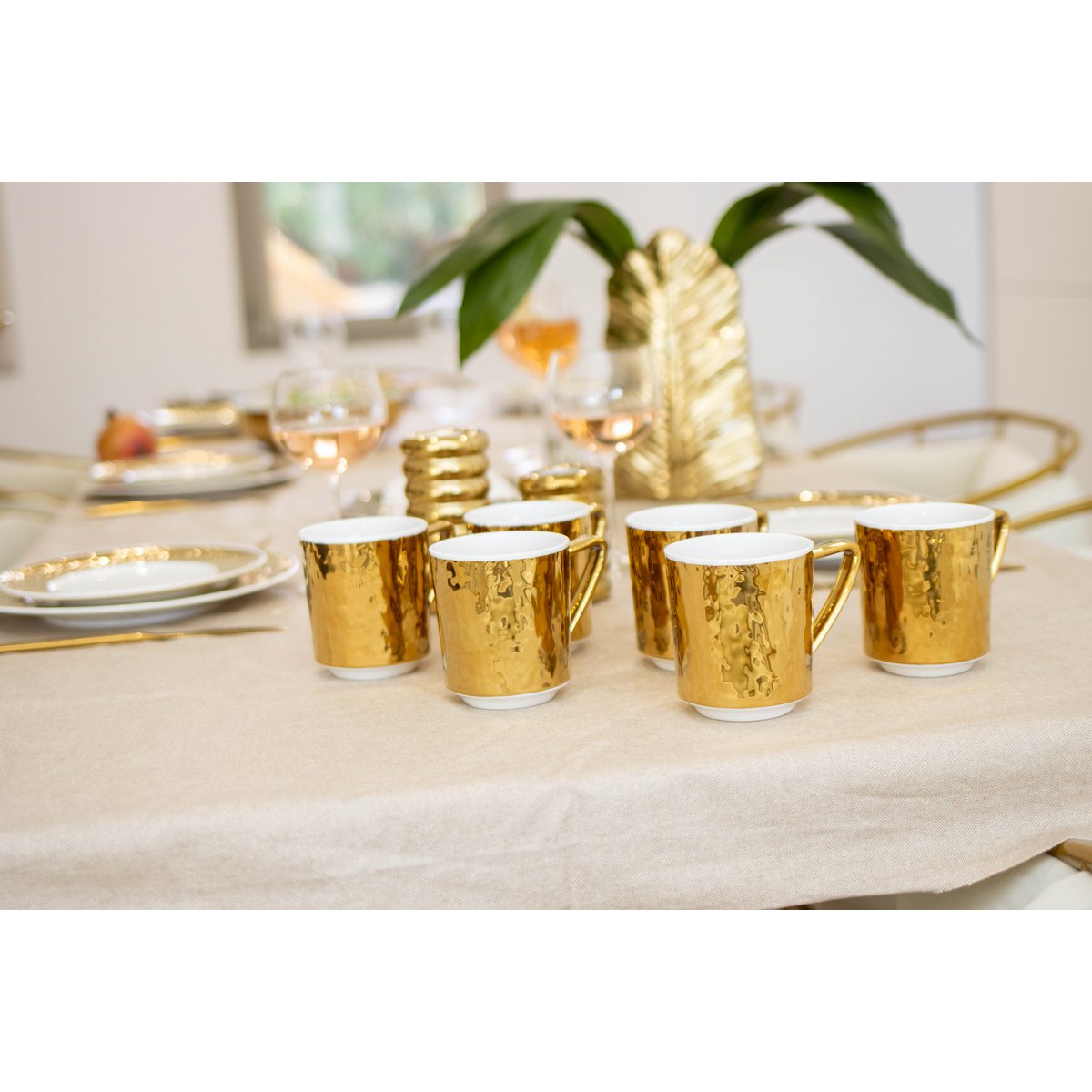 White and gilded mug in porcelain 340ml