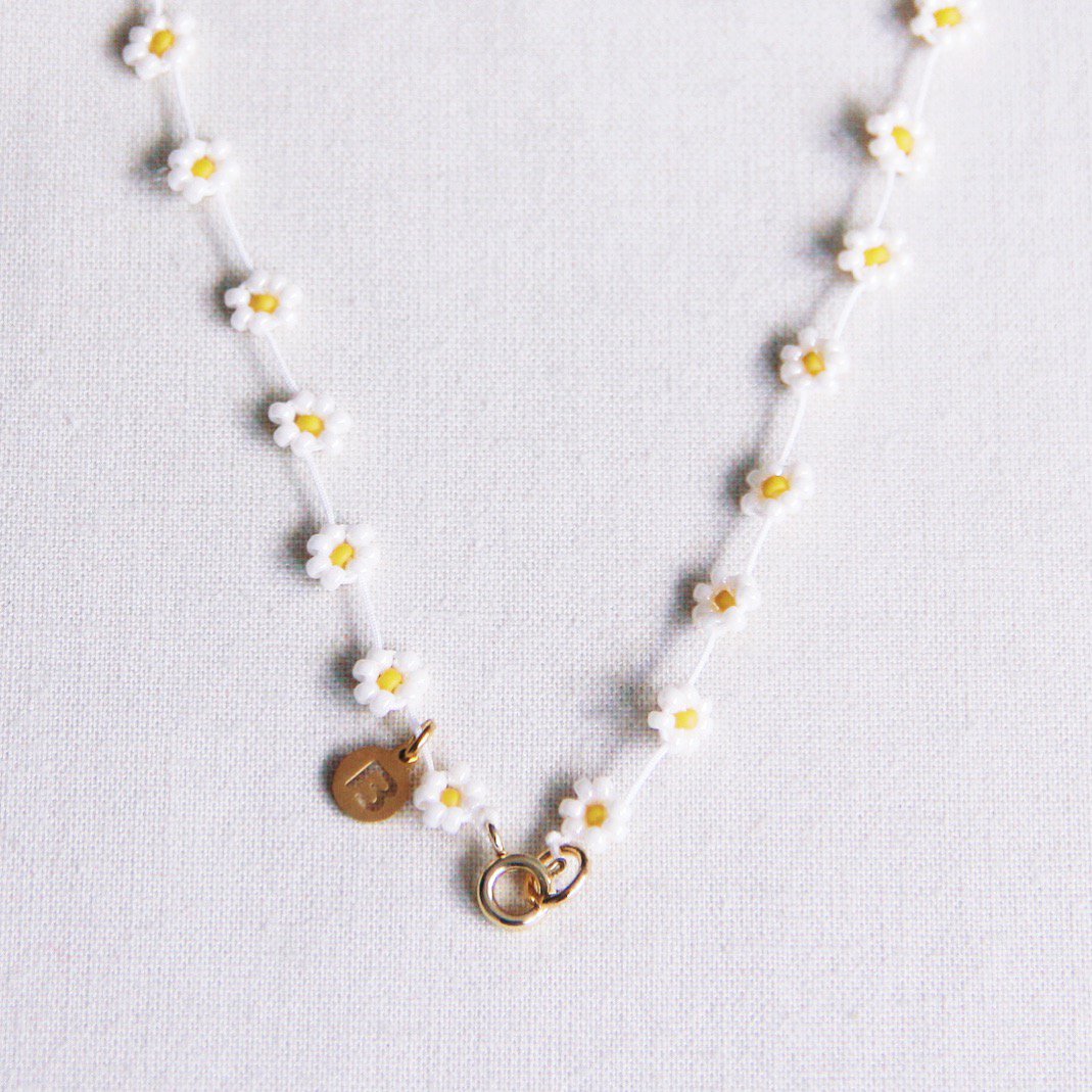 Daisy flower necklace - white/yellow - FI101
