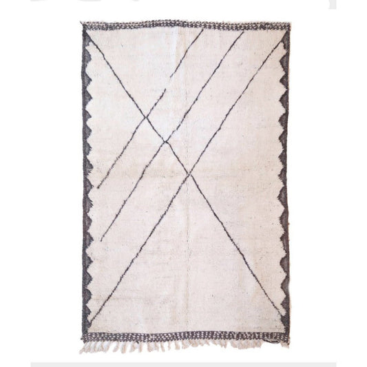 Pure wool Moroccan Berber rug 168 x 261 cm