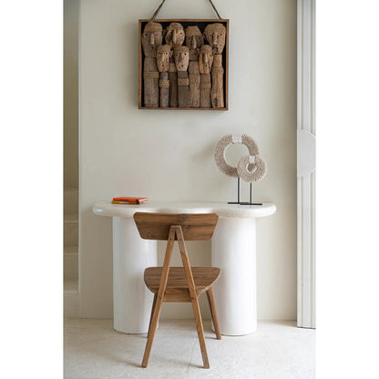 The Papua Shell Disc on Stand - White - M