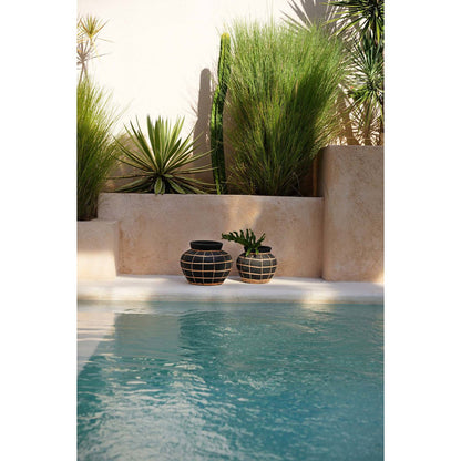 The Belly Vase - Black Natural - L