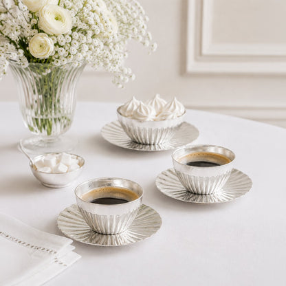 Corolla tea cup / cup with silver stainless steel saucer
