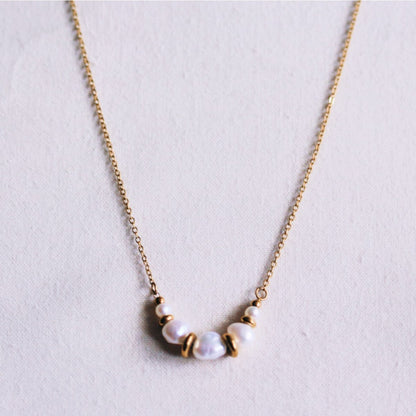 Box chain necklace with square heart charm