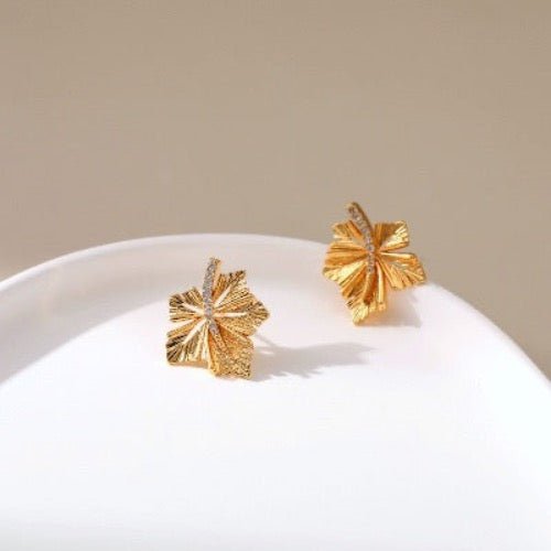 Chic Sparkling Maple Leaf Ear Studs