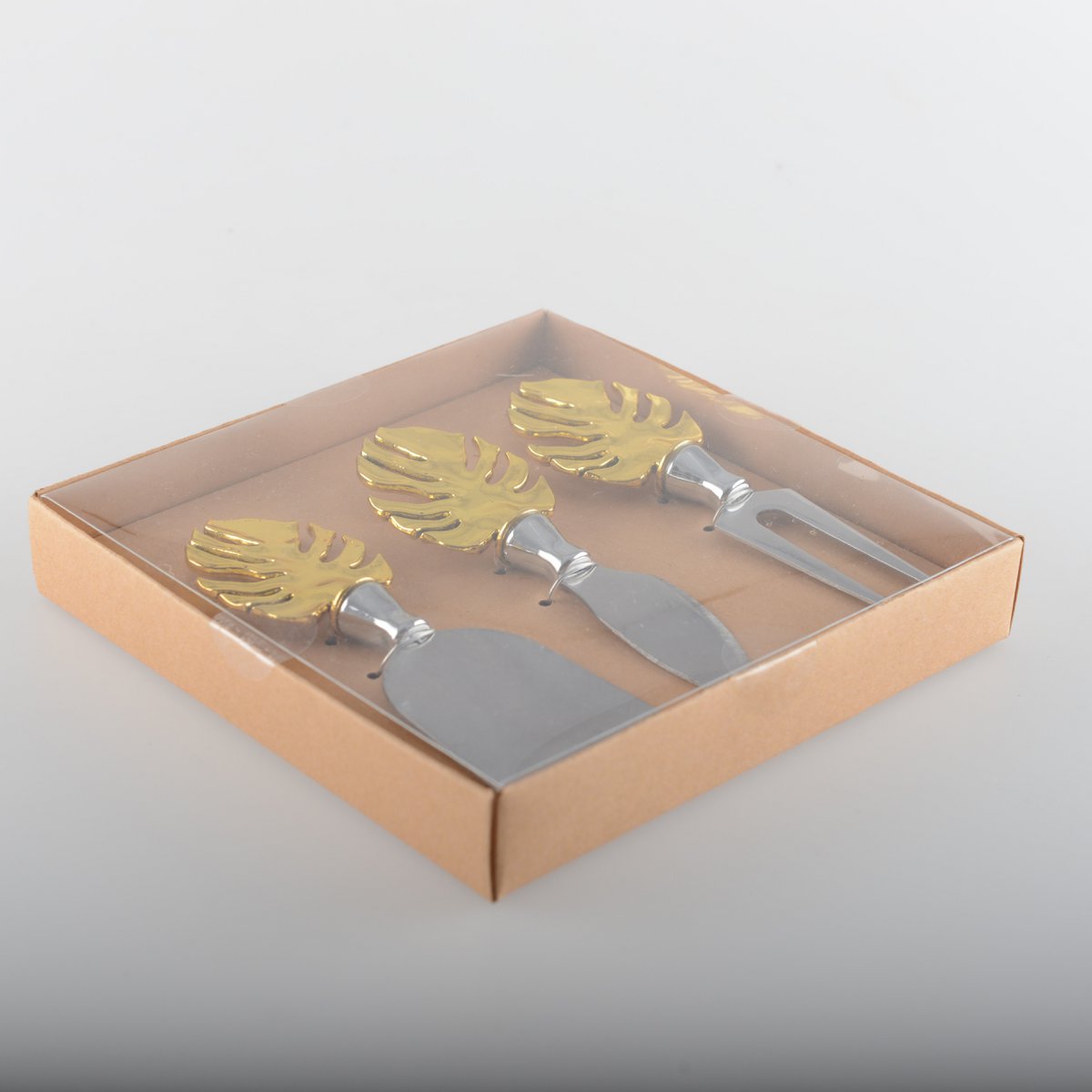 Set of 3 rooms with palm leaf cheese