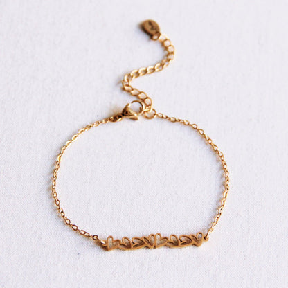 Nice bracelet with mini hearts