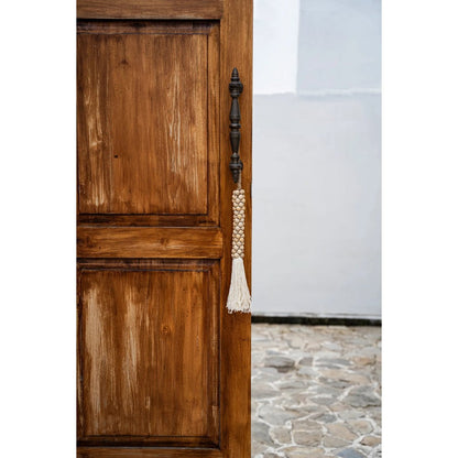 The Wooden Beads with Cotton Tassel - Natural White
