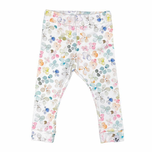 Newborn pants blossom