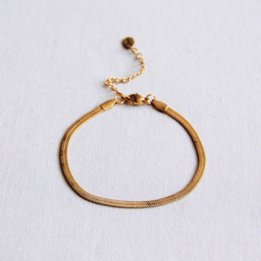 SA813 - Steel bracelet “flat snake” - gold