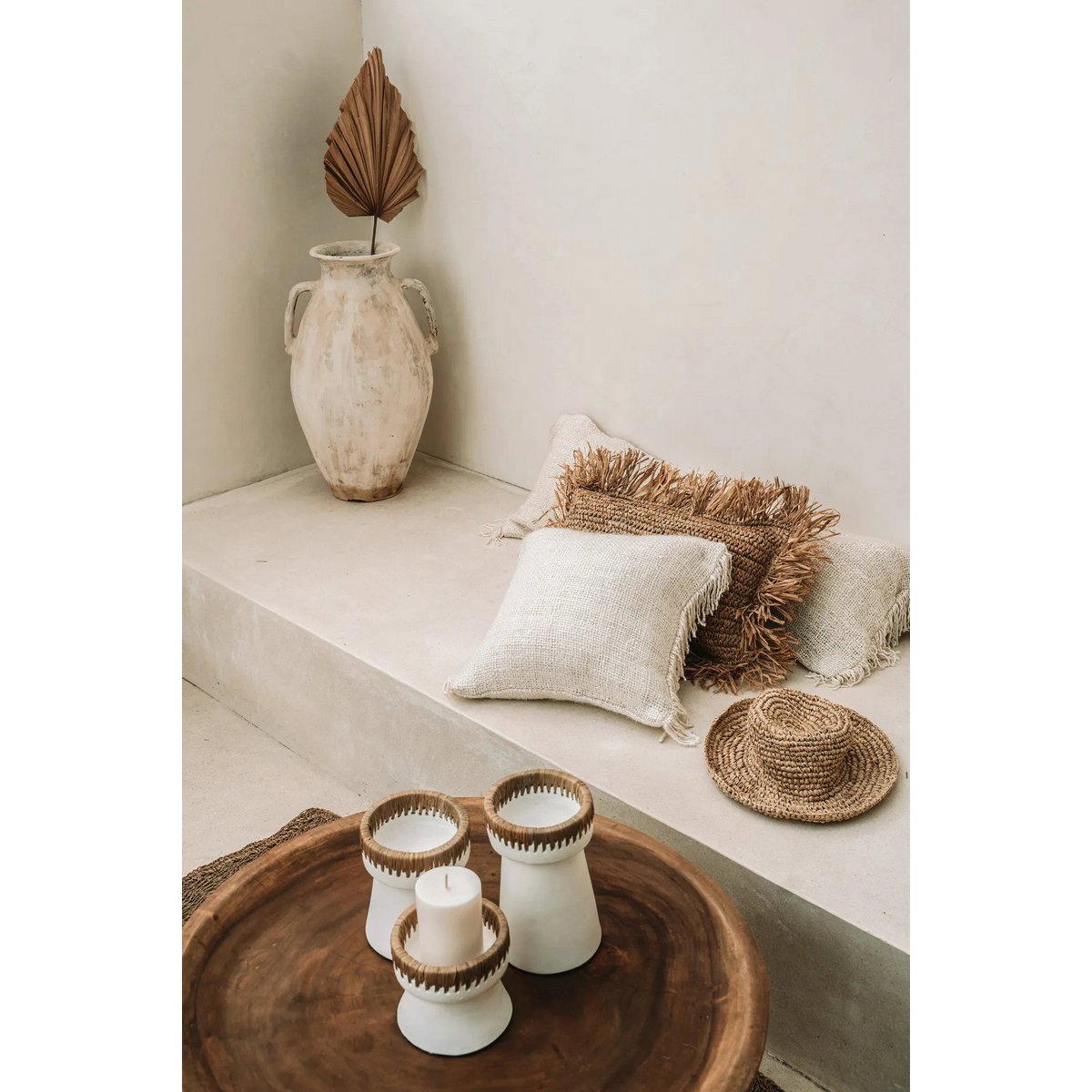 The Pretty Candle Holder - White Natural - S