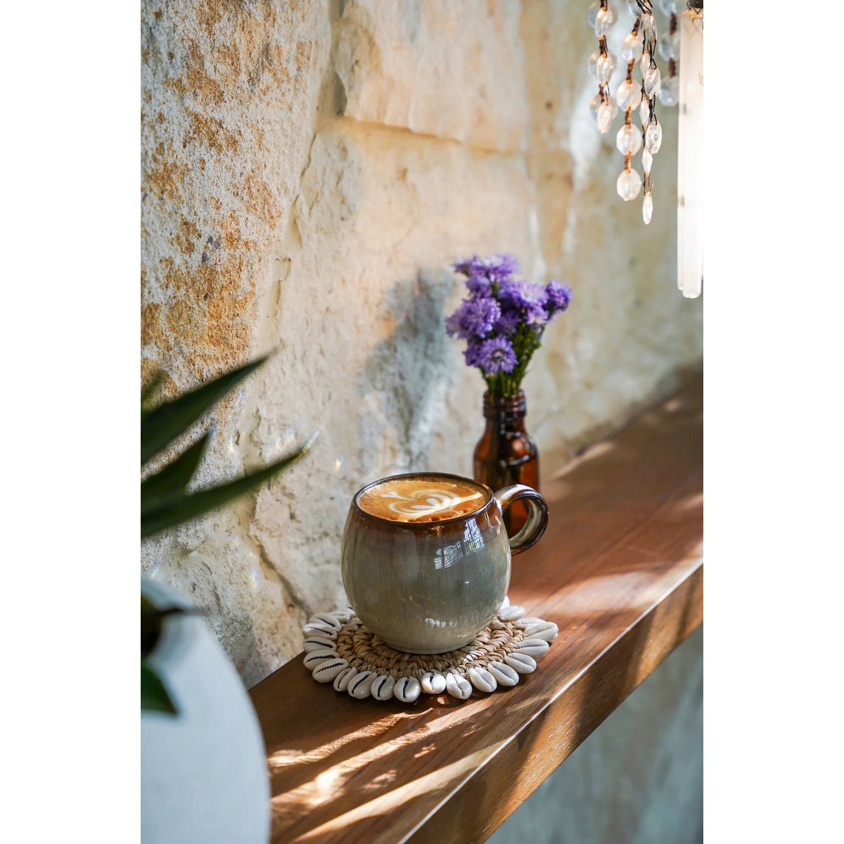 The Raffia Shell Coaster - Natural