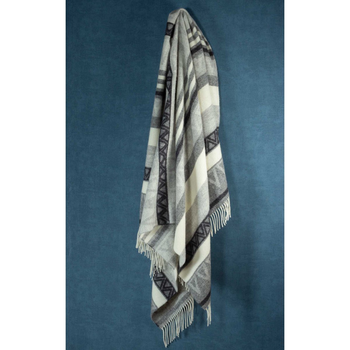 Wool Throw Blanket TRIANGEL grey