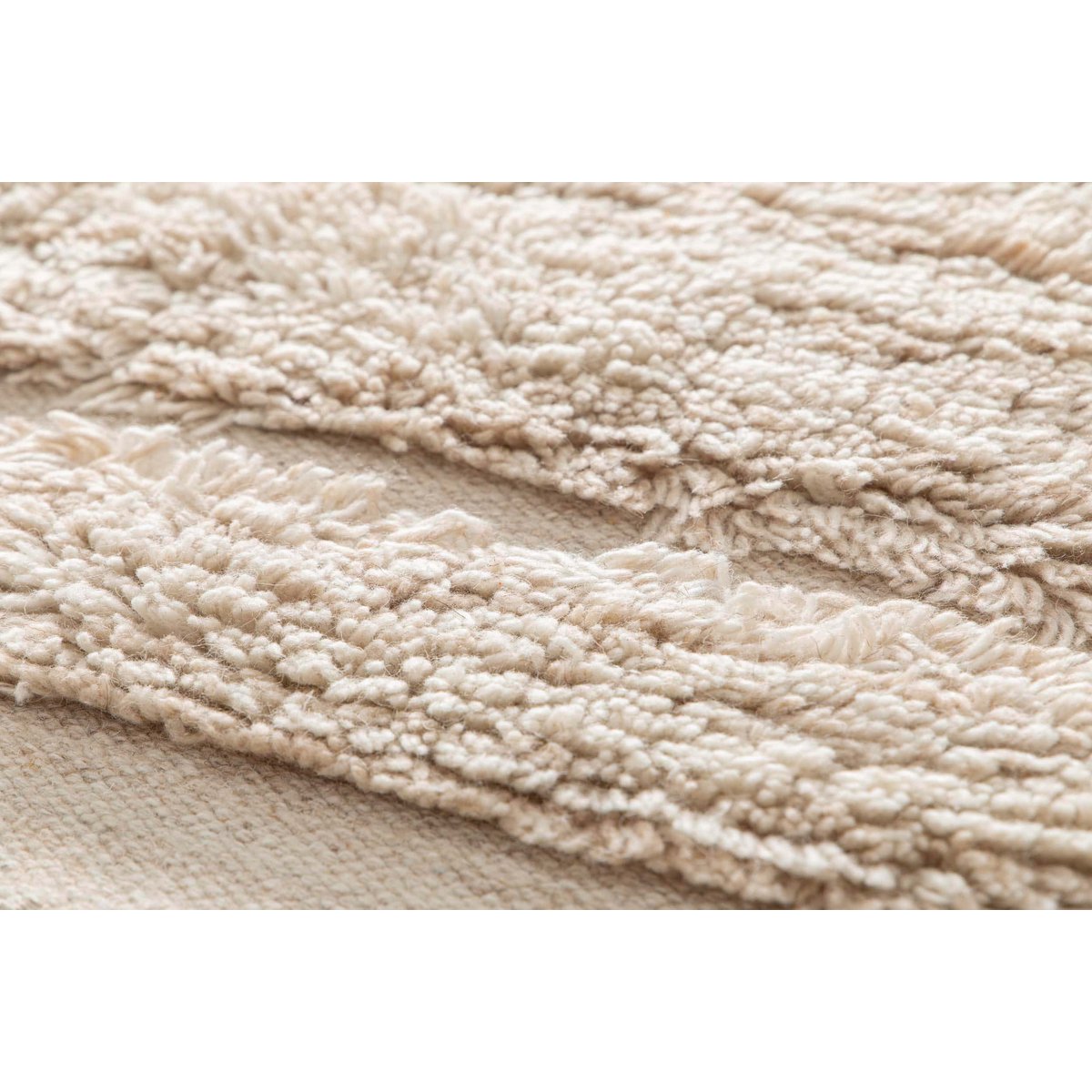 Ivory law carpet 200 x 290 x 1