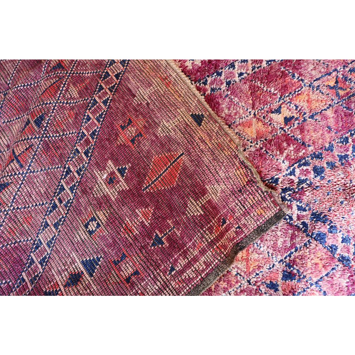 Pure wool Moroccan Berber rug 186 x 367 cm