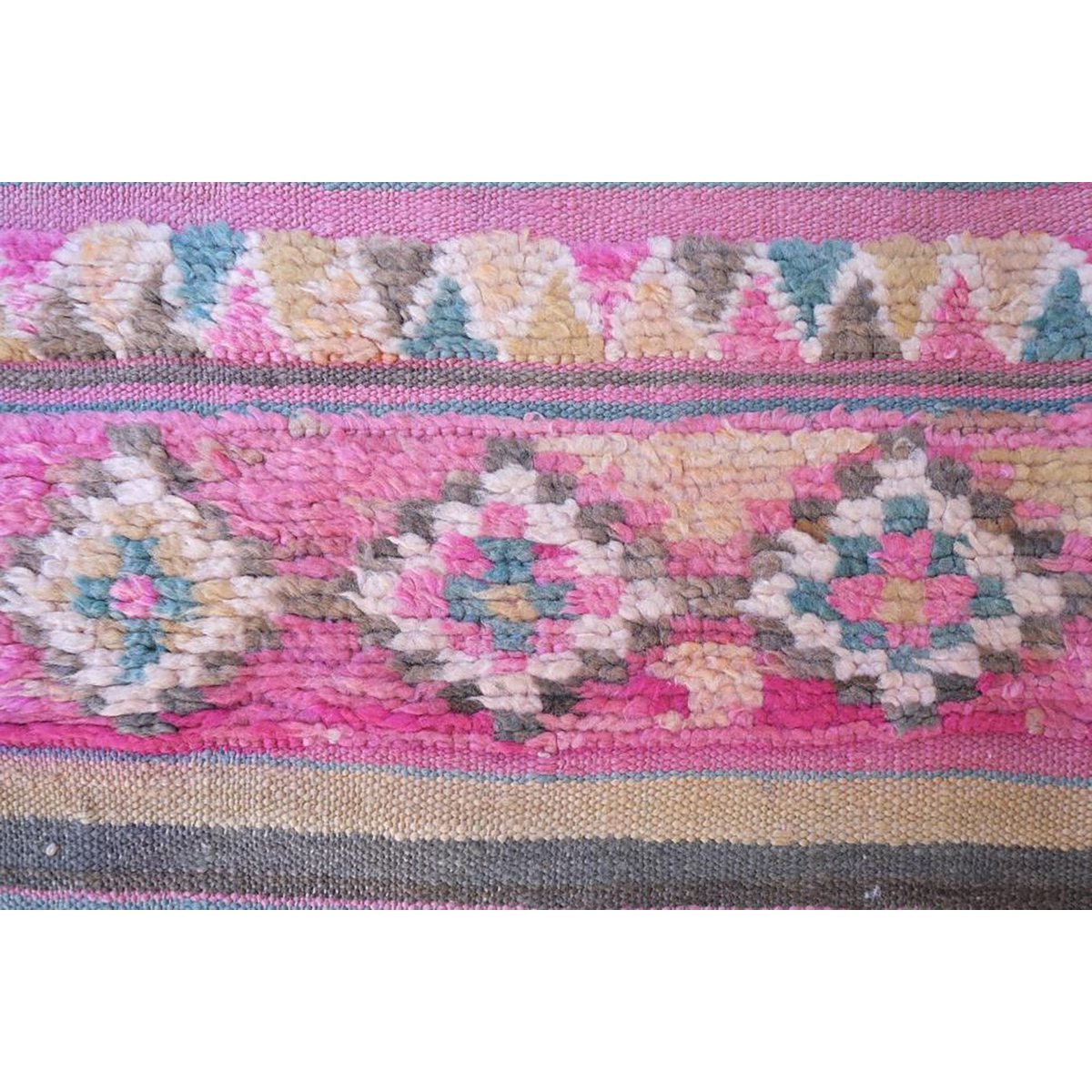 Pure wool Moroccan Kilim Berber rug 155 x 363 cm