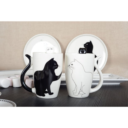 BLACK AND WHITE CAT CUPS WITH TAIL-SHAPED HANDLE - SET OF 2