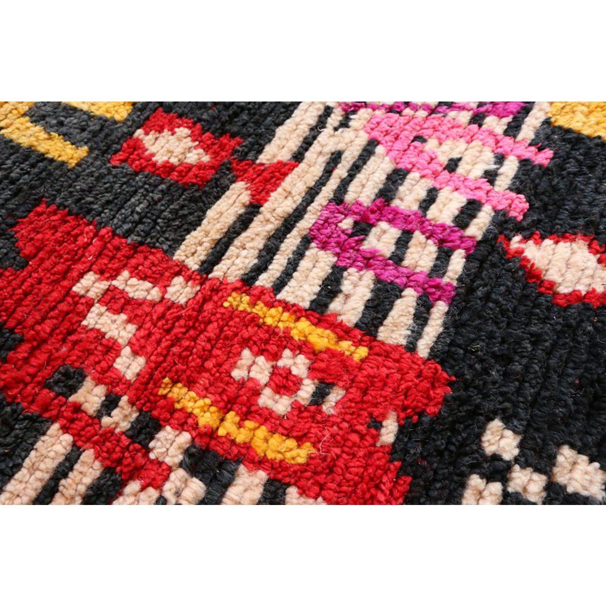 Pure wool Moroccan Berber rug 170 x 263 cm SOLD