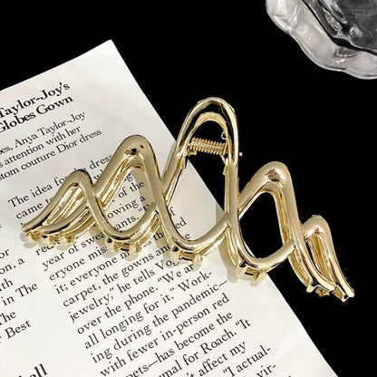 Double Wave Line Large Claw Hair Clips