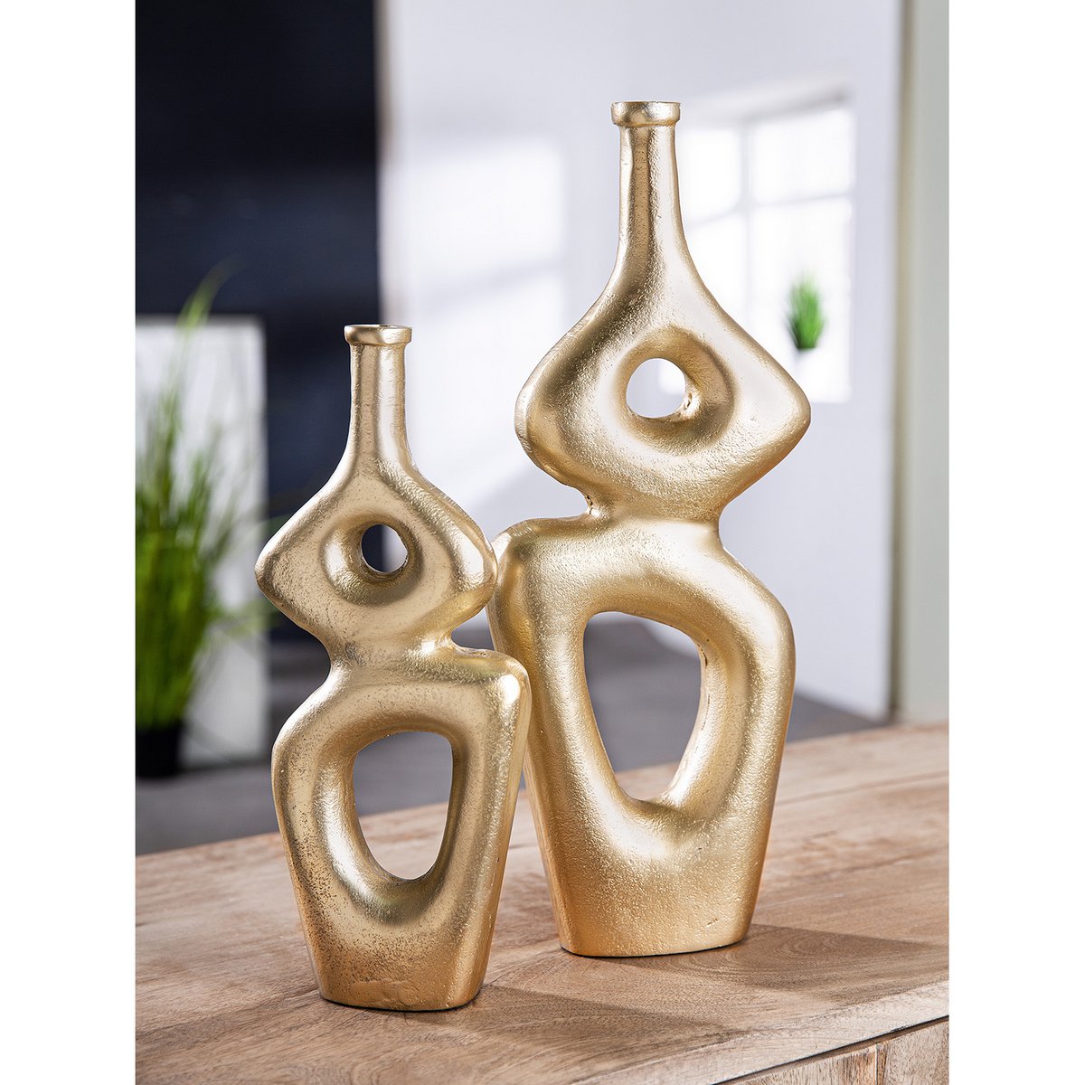 Aluminum Vase "Shapes"