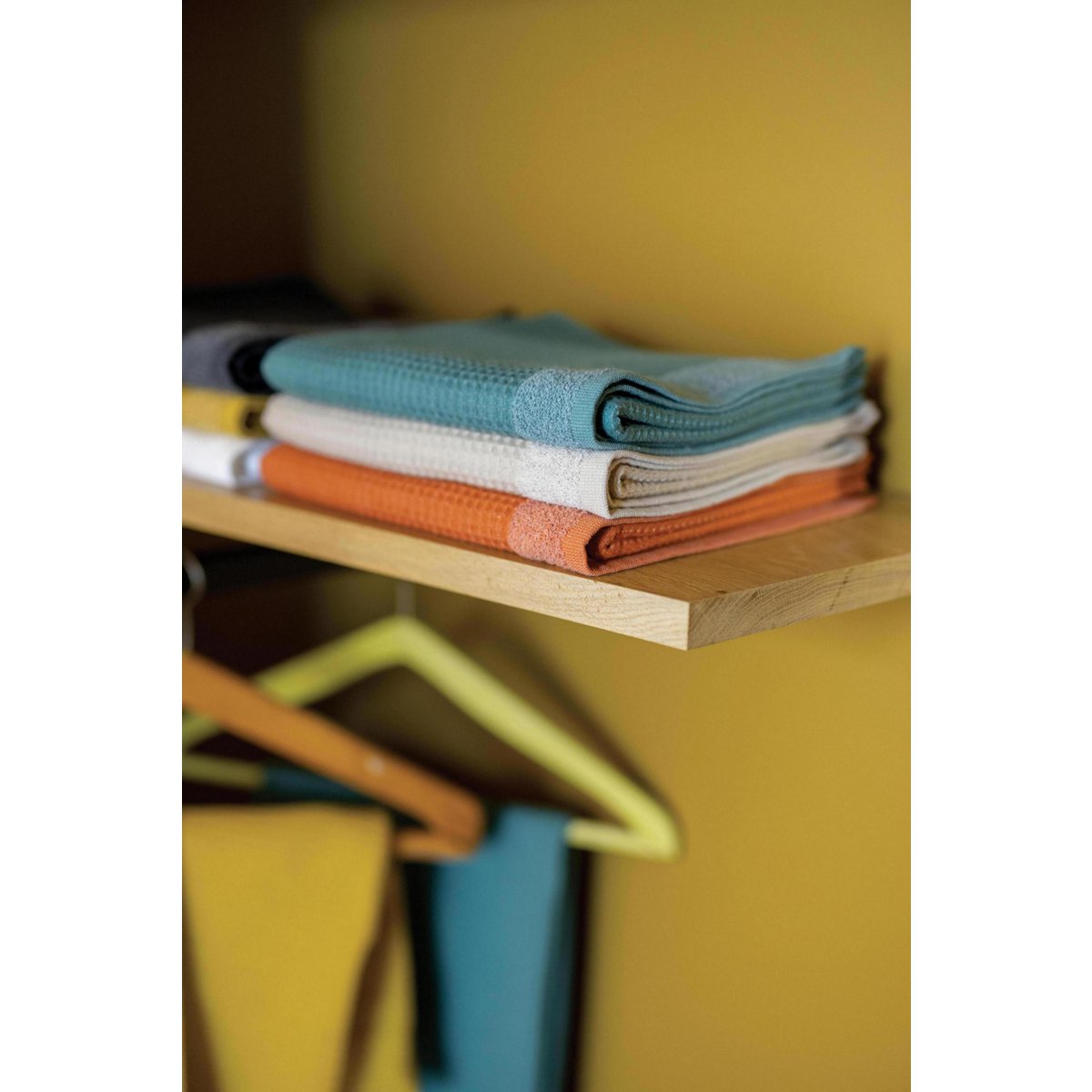 Recycled shower sheet Abby Emeraude 70 x 130