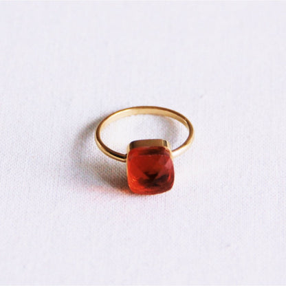 Ring with square crystal stone - red